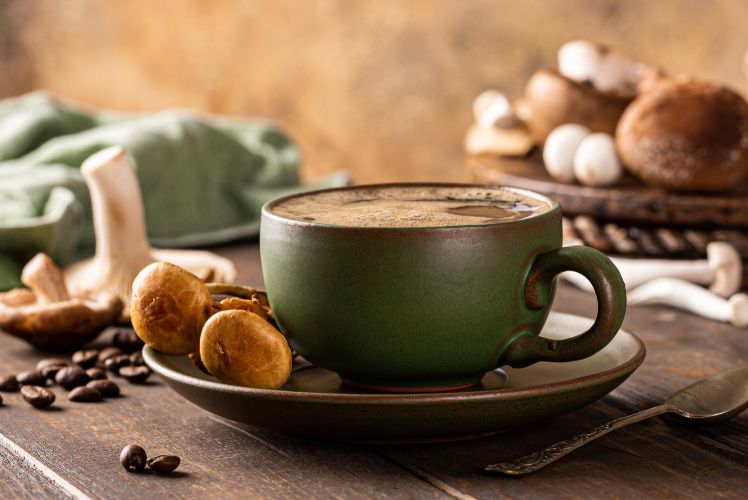 Drinking Coffee Linked with Healthy Aging in Women